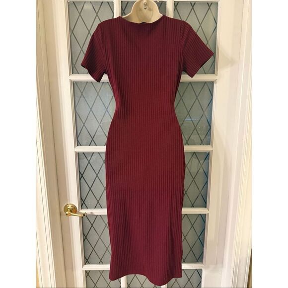 Ribbed Tie Front Midi Dress Burgundy Size Small - Picture 3 of 6